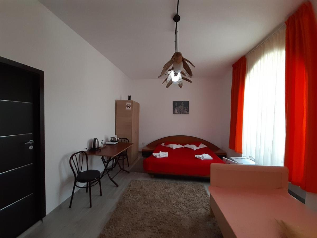 Copou Holding House Apartment ยาช ภายนอก รูปภาพ