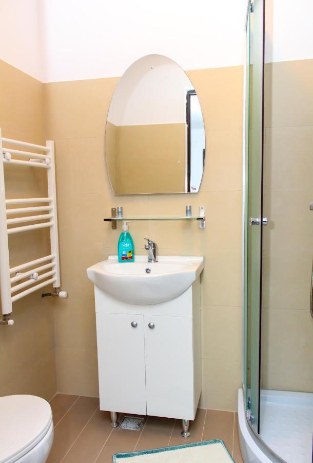 Copou Holding House Apartment ยาช ภายนอก รูปภาพ